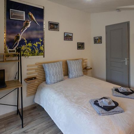 Studio Dans Le Luberon Cereste Ngoại thất bức ảnh