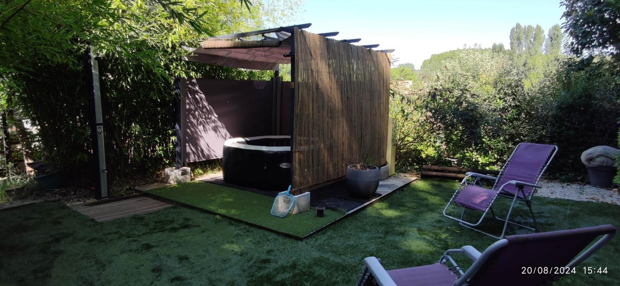 Studio Dans Le Luberon Cereste Ngoại thất bức ảnh
